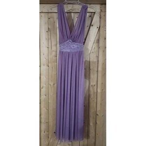 Beautiful Lavender Purple Nightgown Lace See Through Sexy Negligee 4 Panel Skirt